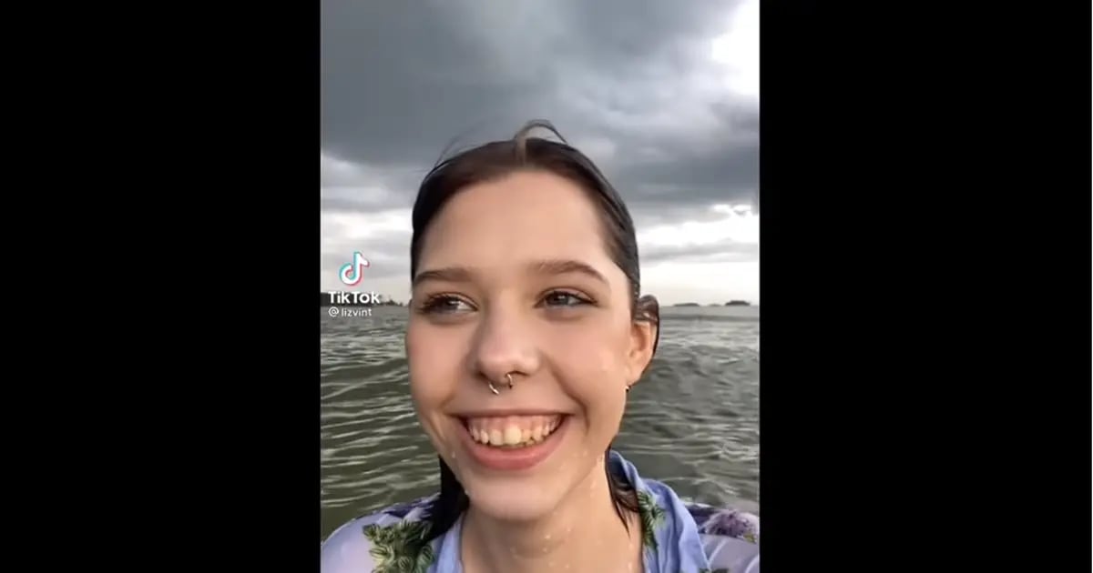 El perturbador video de una mujer rusa en el mar que está aterrorizando las redes