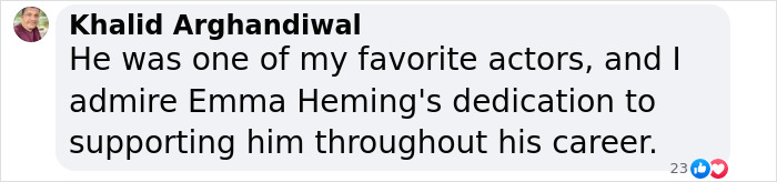 Khalid elogiando el apoyo de Bruce Willis y Emma Heming en un comentario de Facebook.