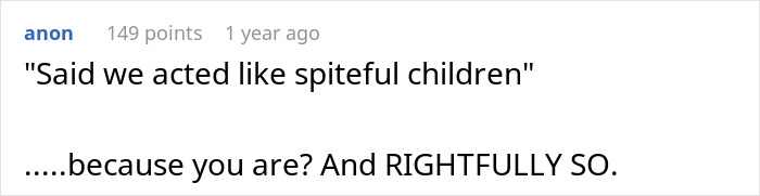 Reddit Comentario sobre el comportamiento en la cena de compromiso de un padre.