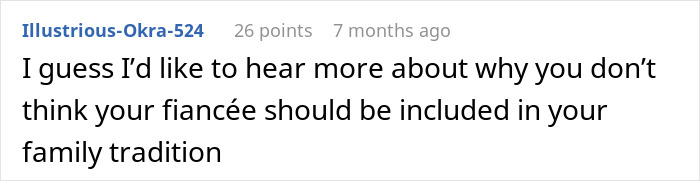 Comentario cuestionando la exclusión de un prometido de la tradición familiar durante unas vacaciones.
