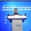 El presidente de Ucrania, Volodymyr Zelenskyy, habla durante la cima del diálogo Shangri-La 21 en el Hotel Shangri-La en Singapur, el domingo 2 de junio de 2024.