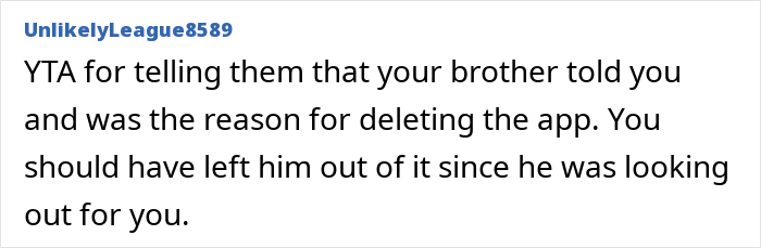 Captura de pantalla de un comentario de Reddit discutiendo la eliminación del seguimiento del teléfono de la ubicación de monitoreo de los padres sin consentimiento.