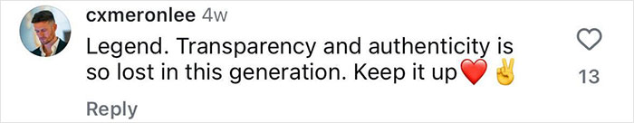 Comentario de CXMeronlee elogiando la transparencia y la autenticidad en la generación, expresando su apoyo con el corazón y la paz emoji.
