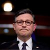 Presidente de la Cámara de la Cámara de Mike Johnson, republicano de La-La., Aparece en una conferencia de prensa en el Capitolio de los Estados Unidos el 6 de mayo. Los republicanos están trabajando para aprobar un plan de multimillonarios para remodelar la política de impuestos, energía e inmigración.