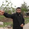 Abdul Rahman Hamdan, de 32 años, cuenta cómo su tío fue asesinado por las tropas israelíes que atacaron su pueblo de Koayiah, Siria.