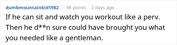 Reddit Comentario sobre Dumping Boyfriend por negarse a la almohadilla y los tejidos del período manual durante una sesión de entrenamiento.