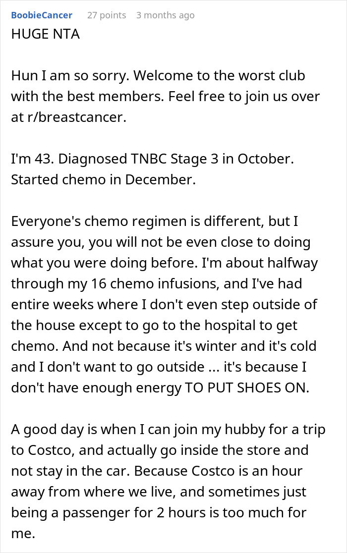 Comentar texto de una mujer con cáncer compartiendo sus experiencias de quimioterapia y desafíos con energía y tareas.