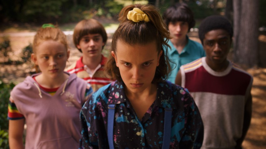 Aquí está su resumen oficial de 'Strangers Things' de Netflix para prepararlo para la temporada 3