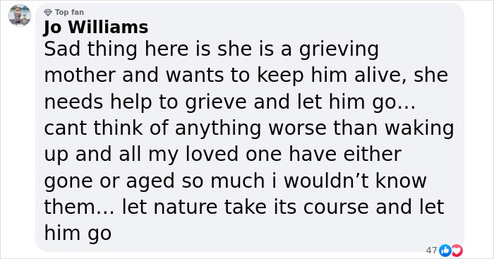 Comentario de Jo Williams expresando dolor y la lucha de una madre que intenta hacer frente a su suicidio de su hijo de 13 años.