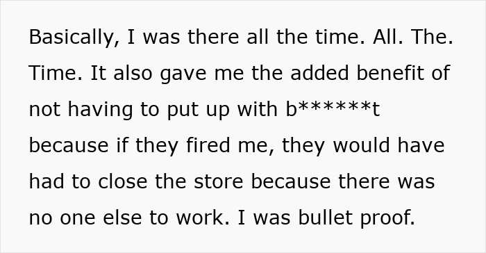 Extracto de texto sobre Barista usando la venganza descafeina para enseñarle a un soldado grosero una lección en respeto.