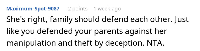 Captura de pantalla de un comentario de Reddit discutiendo defender a los padres contra la falsa manipulación y engaño del cáncer de la hermana.