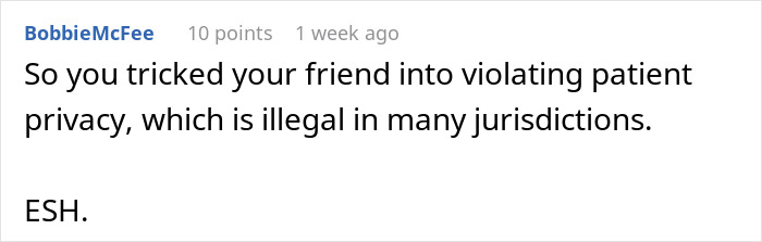 Captura de pantalla de un comentario en el foro que discute exponer el cáncer falso de la hermana y las preocupaciones éticas relacionadas sobre la violación de la privacidad.