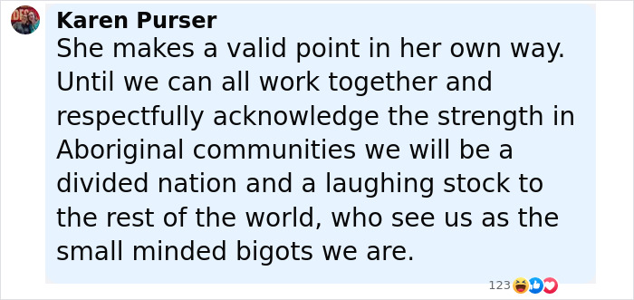 Comentario de Karen Purser discutiendo la fuerza de las comunidades aborígenes en medio de la división nacional y el respeto.