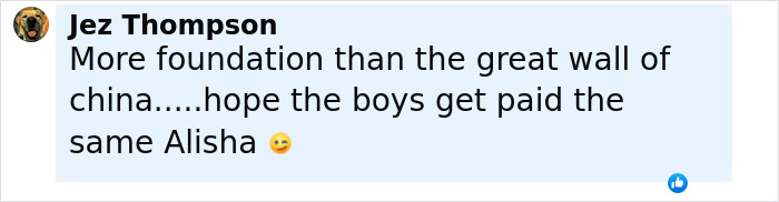 Comentario diciendo que se necesiten más fundamentos que la Gran Muralla de China después de la derrota femenina del equipo nacional de fútbol por el equipo de niños U15.