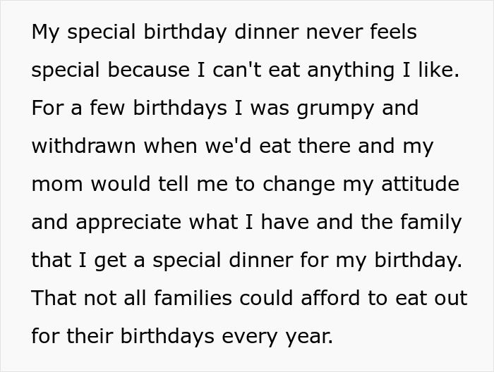 Teen expresa frustración mientras los padres priorizan las alergias de los hermanastros, lo que lleva a una aburrida comida de cumpleaños y ignoró los deseos.