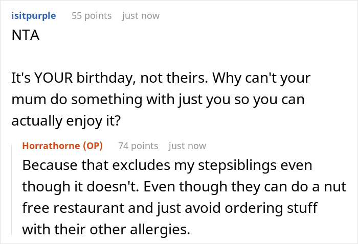 Captura de pantalla de Reddit Conversation donde un adolescente dice que los padres ignoran sus deseos de cumpleaños debido a las alergias de los su hermanastras y las aburridas quejas alimentarias.