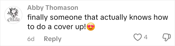 Comentario de Abby Thomason elogiando los encubrimientos de un artista de tatuajes para la habilidad y la experiencia con un corazón emoji.