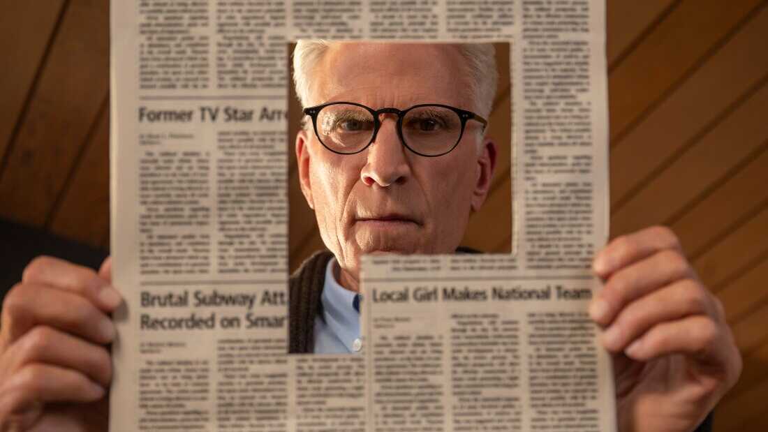 Ted Danson como Charles en un hombre en el interior. Escuche el episodio de Happy Hour de la cultura pop sobre la nueva serie.