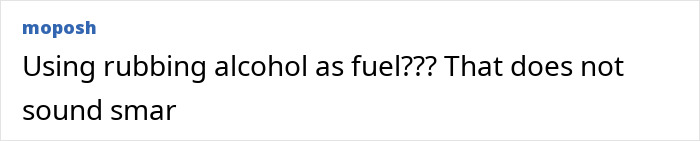Captura de pantalla de conversación de texto que muestra a un usuario cuestionando el uso de alcohol como combustible en un accidente de fabricación de s'mores.