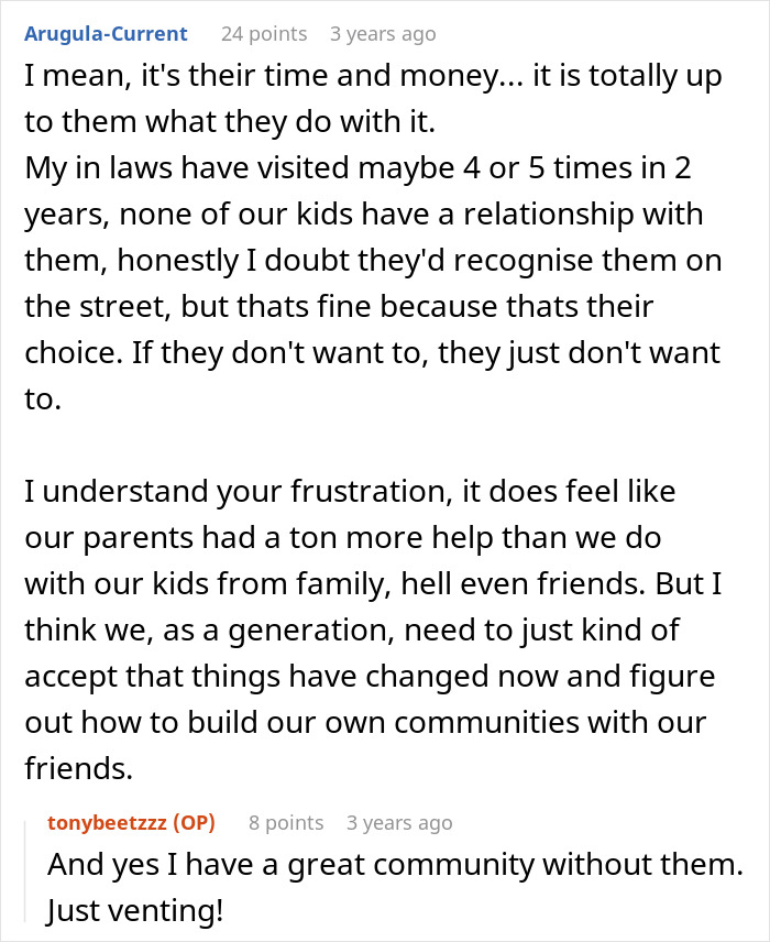 Discusión de Reddit sobre los padres modernos y la dinámica familiar cambiante, con reacciones mixtas de las experiencias de intercambio de usuarios.