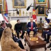 El presidente Trump y el vicepresidente Vance se reúnen con el presidente ucraniano Volodymyr Zelenskyy en la Oficina Oval de la Casa Blanca el 28 de febrero. Los investigadores están probando el potencial de la IA para llegar a acuerdos para poner fin a la guerra en Ucrania.