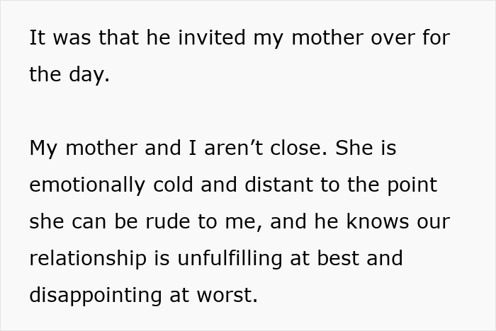 Extracto de texto que describe la distancia emocional entre la esposa y su madre, relacionado con la sorpresa y la terapia de cumpleaños del esposo.