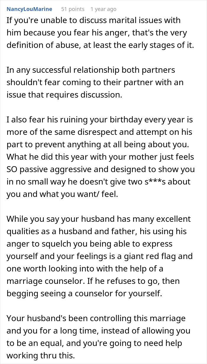 Comentario discutiendo cuestiones matrimoniales y terapia después de la sorpresa de cumpleaños controlador de un esposo causa años de problemas matrimoniales.