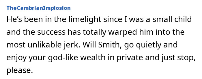 Comentario criticando la imagen pública de Will Smith en medio de la controversia de la multitud de IA, destacando las reacciones negativas en línea.