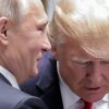 El presidente ruso Vladimir Putin y el presidente Trump hablan durante la Cumbre de Líderes de Cooperación Económica de Asia y Pacífico (APEC) en Danang, Vietnam, el 11 de noviembre de 2017.
