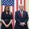 El presidente Trump y la primera dama Melania Trump asisten a una ceremonia en el Memorial del Pentágono Nacional del 11 de septiembre en Washington, DC, el 11 de septiembre de 2025.