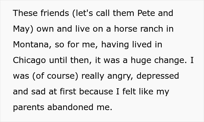 La vida del adolescente se sacudió a medida que los padres regresan del viaje mundial de 7 años, luchando por adaptarse a la reunión y cambios familiares.