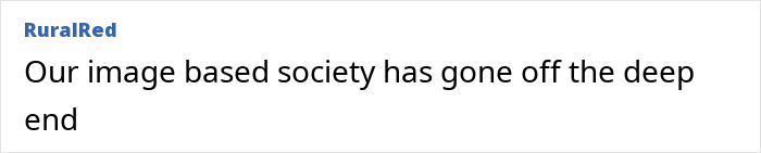 La publicación de texto titulada nuestra sociedad basada en la imagen se ha ido del fondo por el usuario Ruralred discutiendo un controvertido incidente médico que implica cirugía de senos.