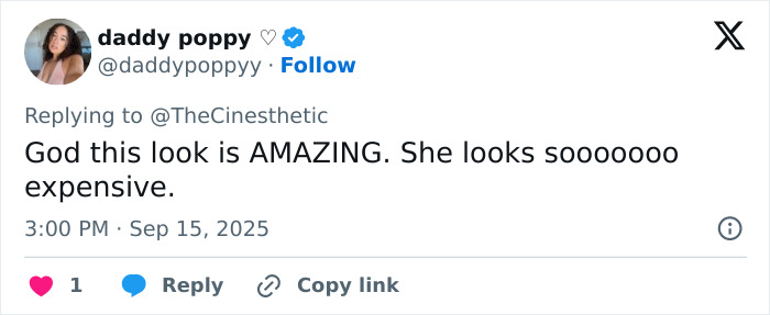 Las redes sociales Publicar alabando a la estilista y estrella de Jenna Ortega después de la solicitud y reacción del atuendo de Emmy viral.