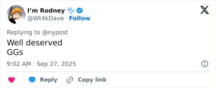 Captura de pantalla de un tweet respuesta al comentar sobre el cirujano que realizó una ampliación fatal de los senos sobre un niño de 14 años.