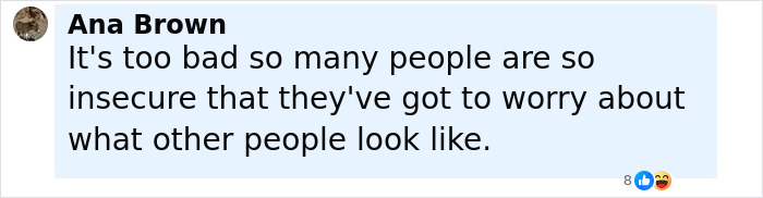 Comentario de Ana Brown discutiendo la inseguridad y el juicio de otros, relacionado con el locutor de la banda universitaria Bodyshaming de bailarines de talla grande.