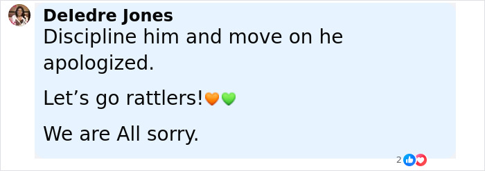 Comentario de Deledre Jones disculpándose por el locutor de la banda universitaria Bodyshaming de bailarines de talla grande durante el medio tiempo.