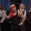 Saturday Night Live se burla de Donald Trump creando un nuevo halagador