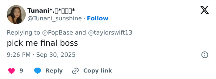 El usuario de las redes sociales reaccionando a las letras filtradas de Taylor Swift con una frase controvertida en línea con una reacción sordosa de tono de tono de brote.