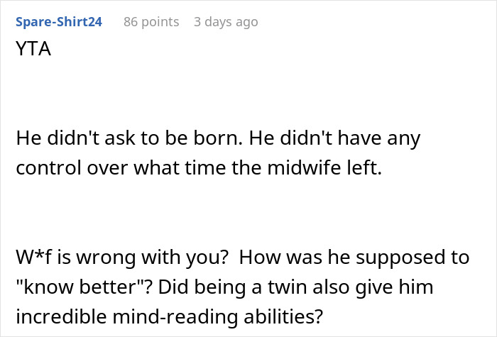 Comentario de Reddit sobre una mujer que hace que su hermano se sienta odiado después de que él le agradece por entregarlo.