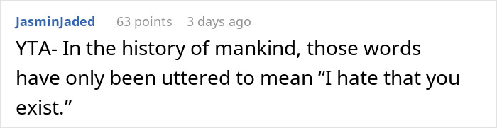 Captura de pantalla de un comentario sobre cómo una mujer hace que su hermano sienta que lo odia después de que él le agradece.