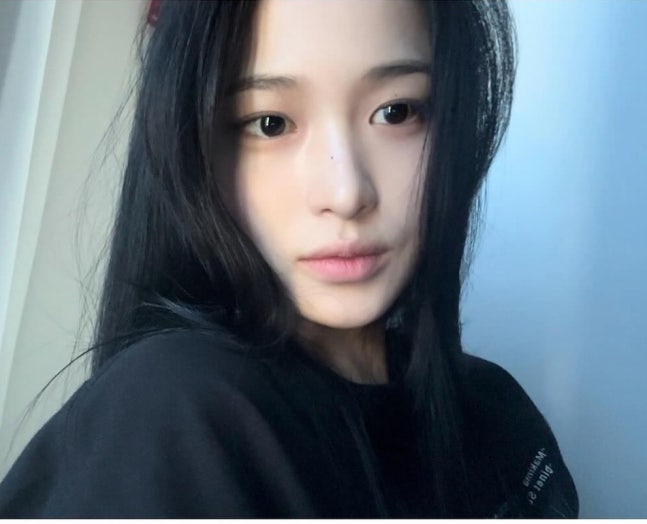 0003376576_001_20251021094111304