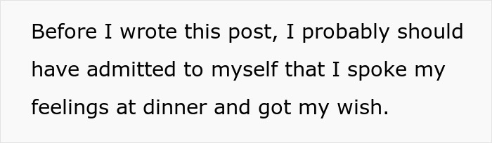 Una pareja tiene una cena tensa, el marido amenaza con divorciarse, la esposa en casa de sus padres y el matrimonio se desmorona emocionalmente.