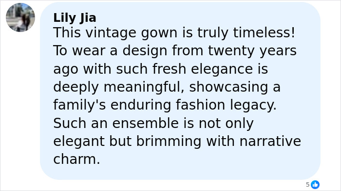 La hija de Catherine Zeta-Jones luce un vestido vintage en la gala que muestra elegancia atemporal y moda clásica.