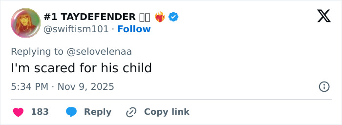 Captura de pantalla de un tweet que expresa preocupación por el hijo de Justin Bieber después de que los fanáticos notaron algo en su pene.