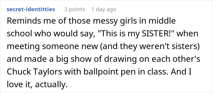 Comenta en una publicación del foro que analiza una interacción extraña entre Cynthia Erivo y Ariana Grande, haciendo referencia a las payasadas de la escuela secundaria.