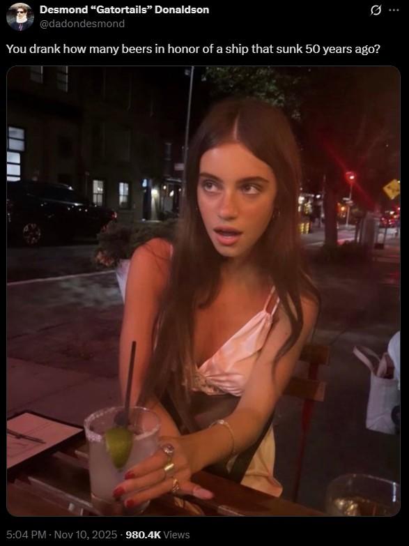 Un meme de Brooke Flecca. El meme dice: “¿Cuántas cervezas bebiste en honor a un barco que se hundió hace 50 años?