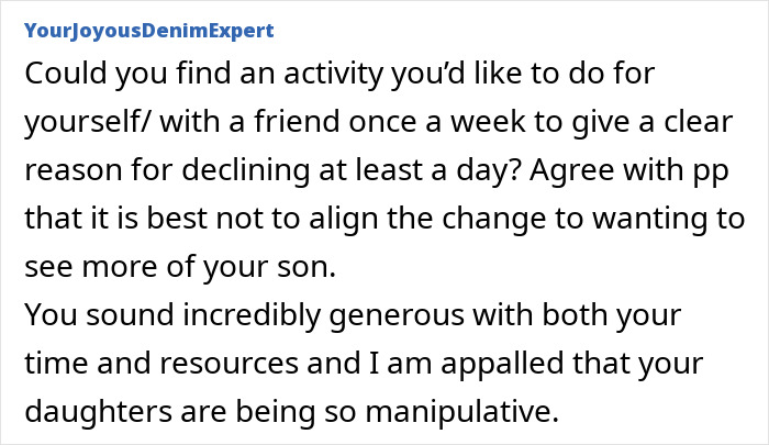Comente sobre cómo la abuela se siente estancada y abrumada cuidando a cinco niños y expresa arrepentimiento y frustración.