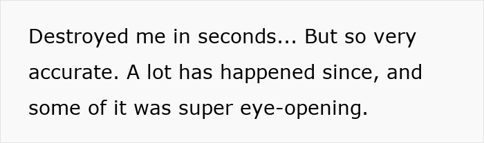 Un hombre reacciona después de que su madre le revela su verdadera identidad a través de mensajes de texto a su novia, lo que lo lleva a cortar los lazos con ella.