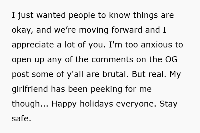 Mensaje de texto de un hombre que habla de seguir adelante después de cortar los lazos con su madre por las revelaciones que le hizo a su novia.