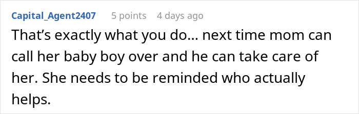 Comentario sobre una mujer que desconocía el apoyo de su hija y, en cambio, se centró en las flores de su hijo, destacando la dinámica familiar.